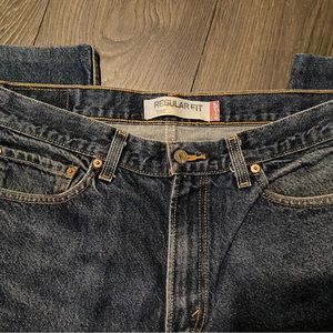 LEVI’S REGULAR FIT MENS W40 L30